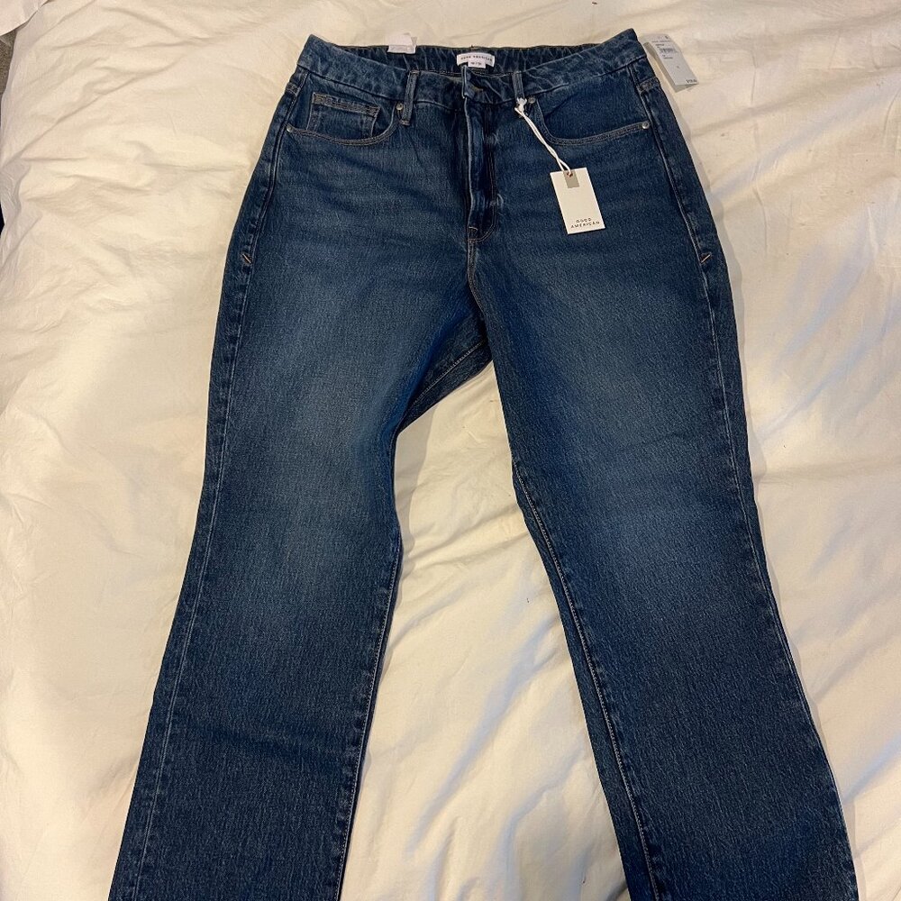 GOOD AMERICAN JEANS : GOOD BOY COLLECTION. FRAY HEM (Color: INDIGO084)